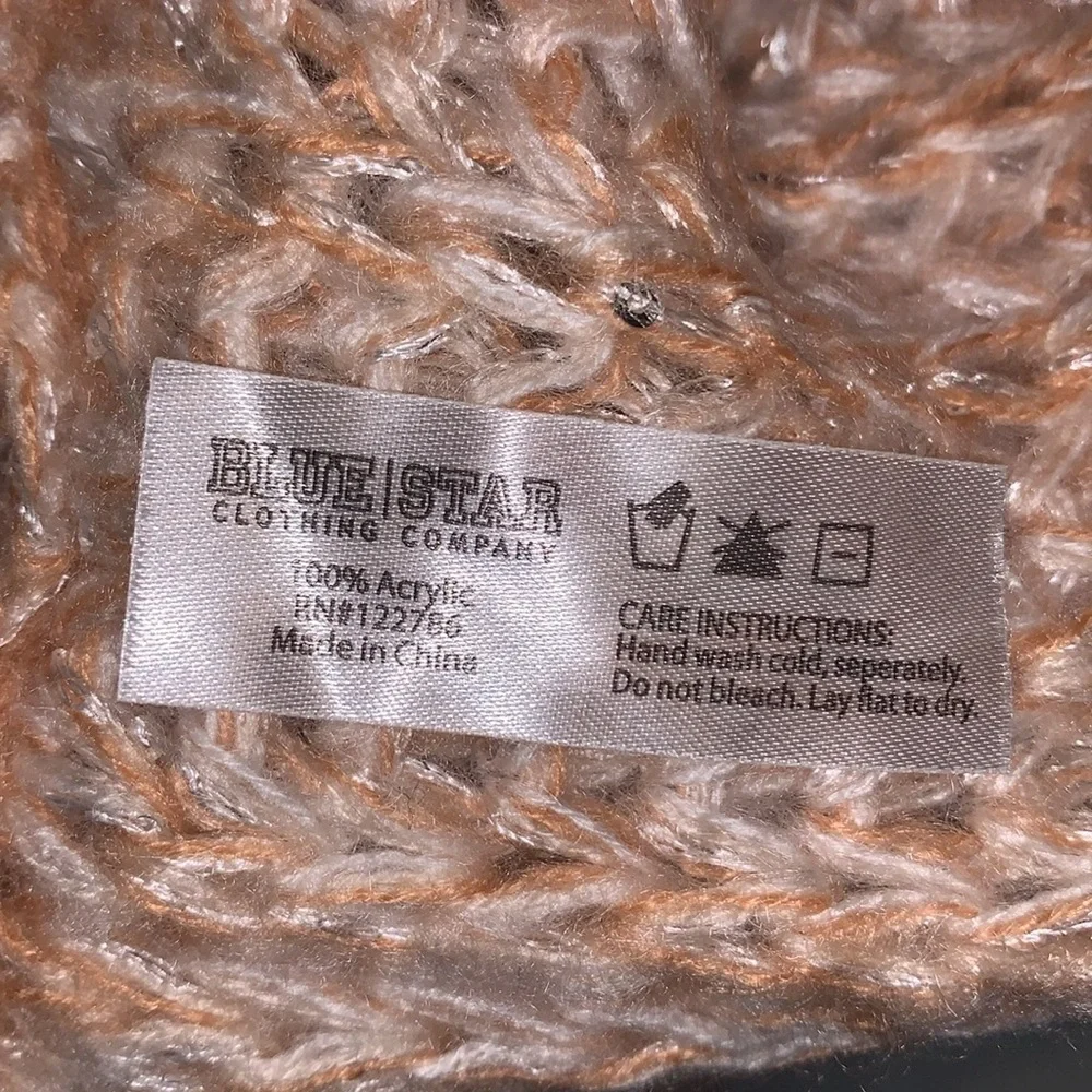 Blue Star Clothing Company Infinity Scarf. - Picture 8 of 11